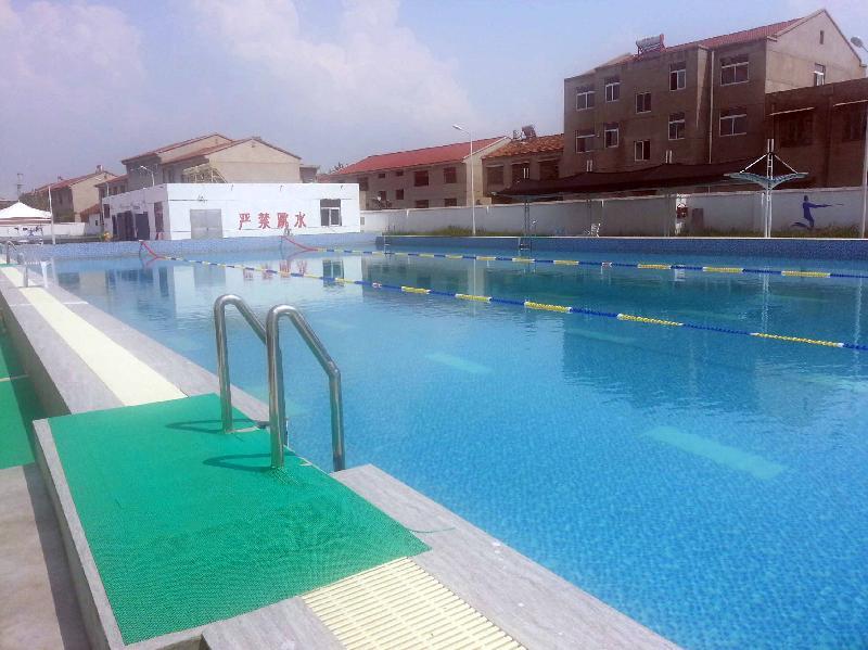 武漢泳池水處理設備廠家淺談設備安裝的重要性